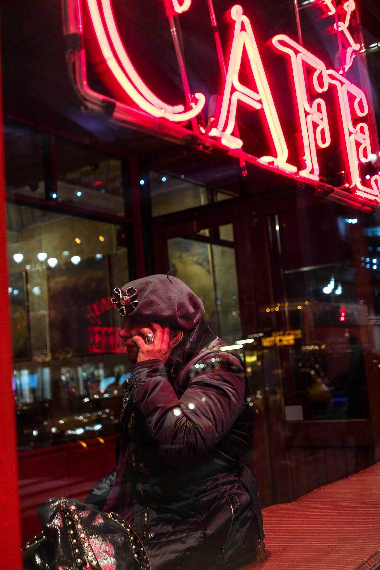 new york reportage photographer Martin Frick street at night